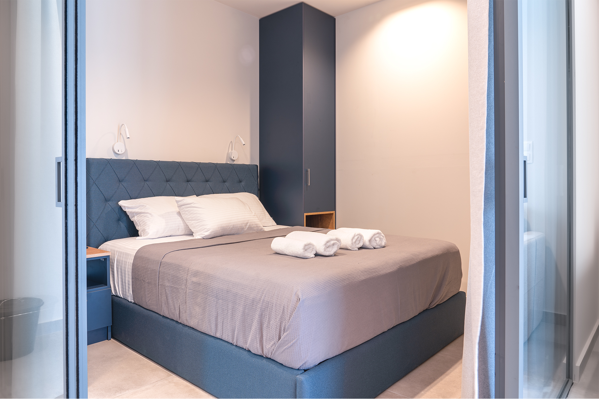 Φωτογράφιση Airbnb Στούντιο – Ermou 55 Hives H4